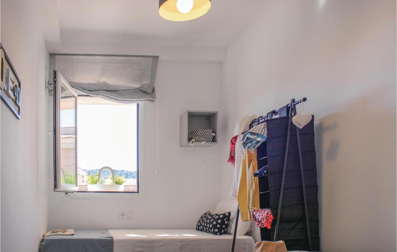 Stunning Apartment In Tossa De Mar With Kitchen Exteriör bild