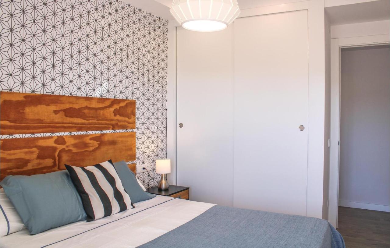 Stunning Apartment In Tossa De Mar With Kitchen Exteriör bild